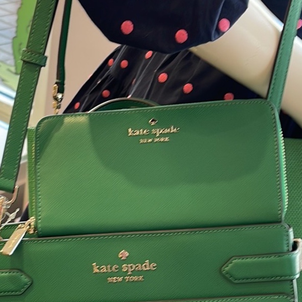 Kate Spade Staci Large Continental Wallet 
Green Bean - Picture 12 of 16